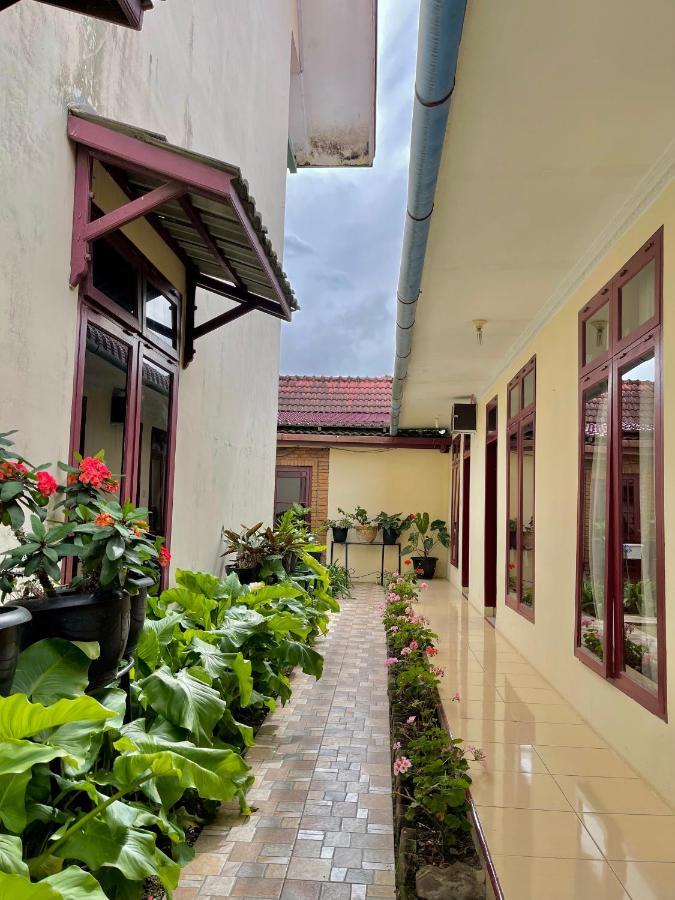 Sapo Karo Rest House 不拉士打宜 外观 照片