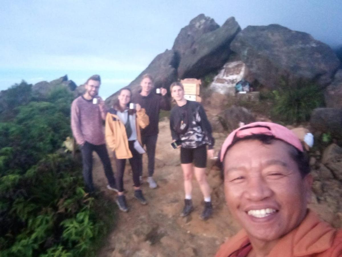 Sapo Karo Rest House 不拉士打宜 外观 照片
